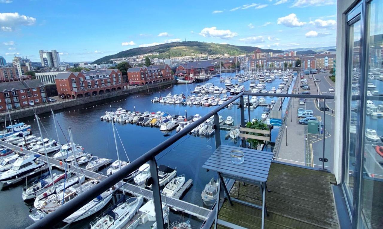 Artistic And Luxurious Apt With Sea View. Beach Side Swansea Buitenkant foto